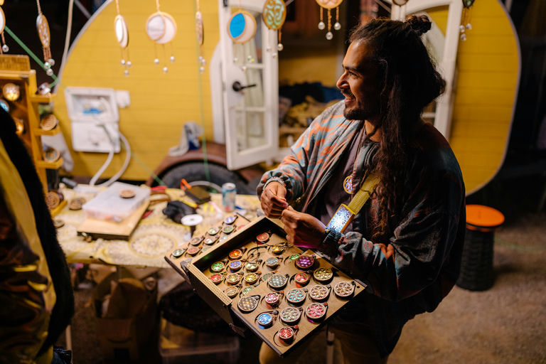 184. UW-23-@stefman_-01697-(Sunday, Tear Drop Glass (@teardropglass.shop), Vendor).jpg