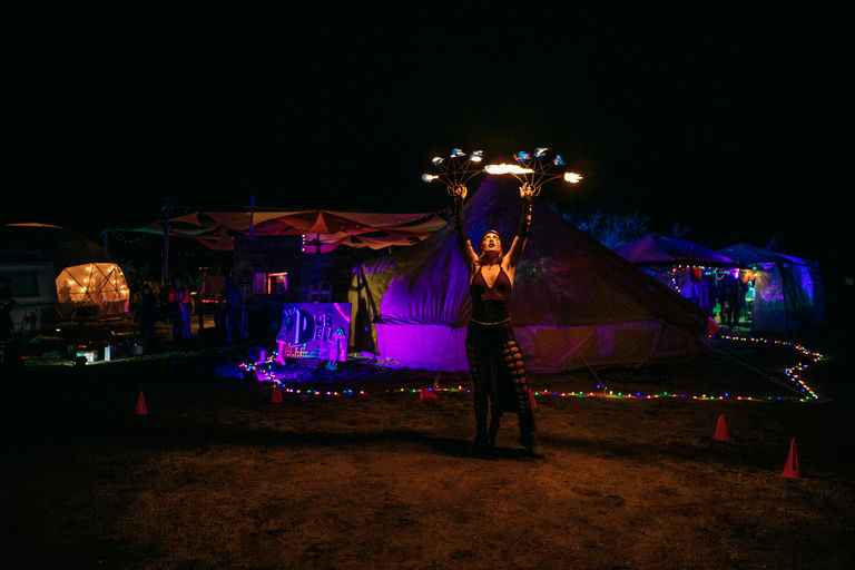 118. UW-23-@stefman_-08782-(Dub Den Theme Camp, Performers, Saturday).jpg