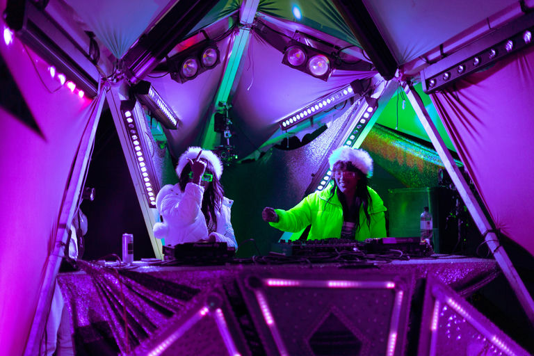 AUF23_Raecola_@hazzyvision