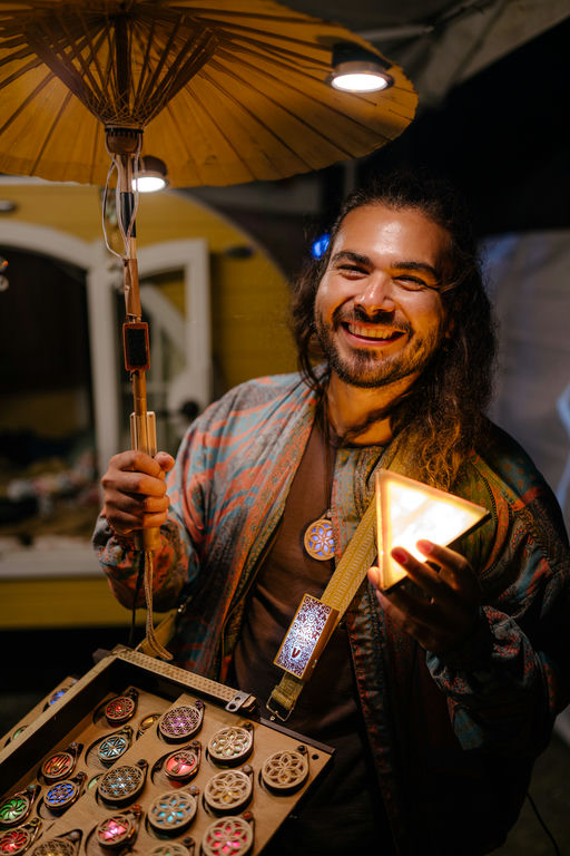 185. UW-23-@stefman_-01728-(Sunday, Tear Drop Glass (@teardropglass.shop), Vendor).jpg