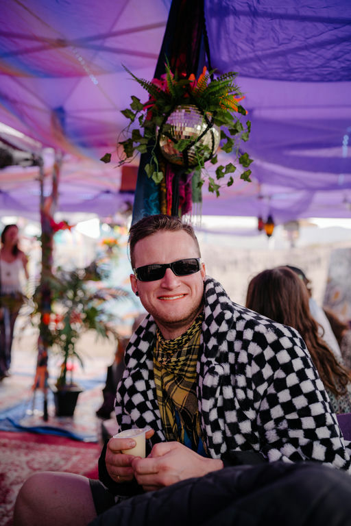 060. UW-23-@stefman_-09535-(Attendees, PG Squirt House, Saturday).jpg