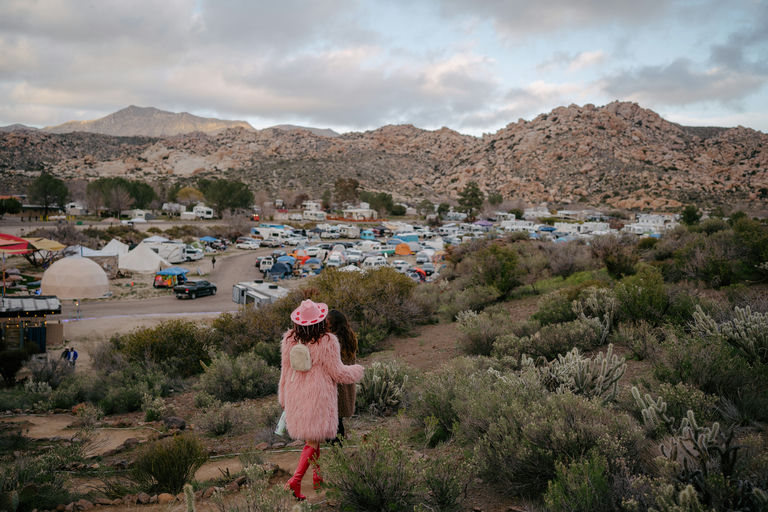 093. UW-23-@stefman_-00558-(Attendees, Saturday, Scenery).jpg