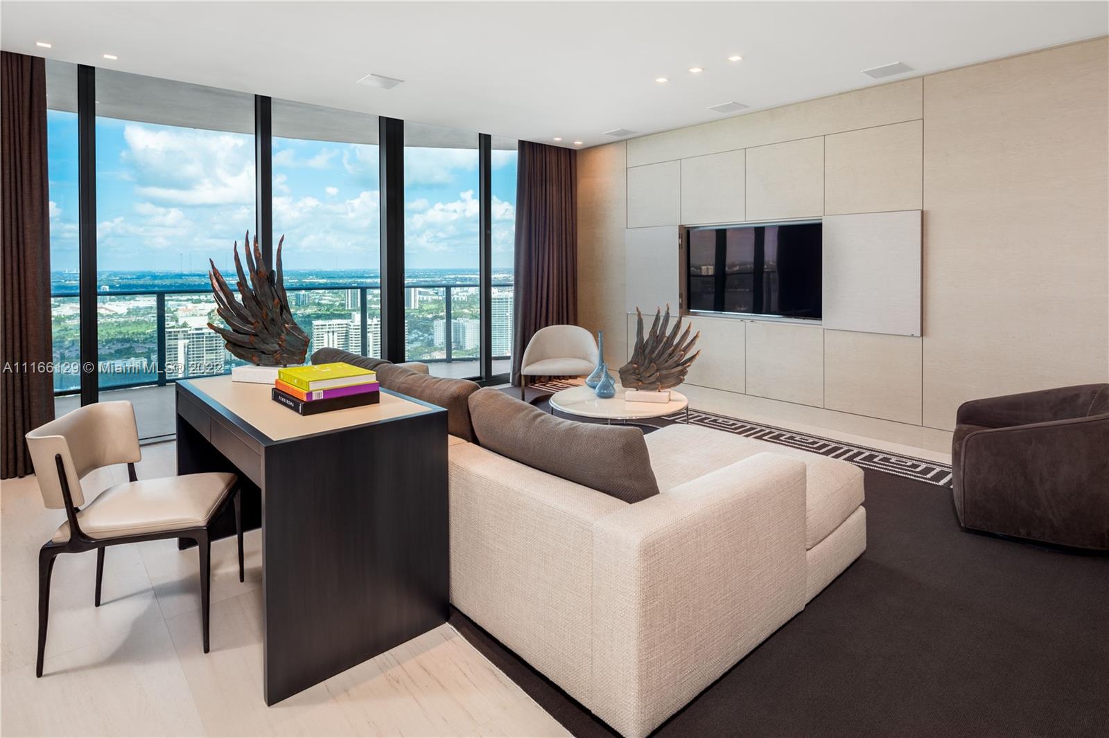 Real estate property located at 19575 Collins Ave #43, Sunny Isles Beach, Miami, FL