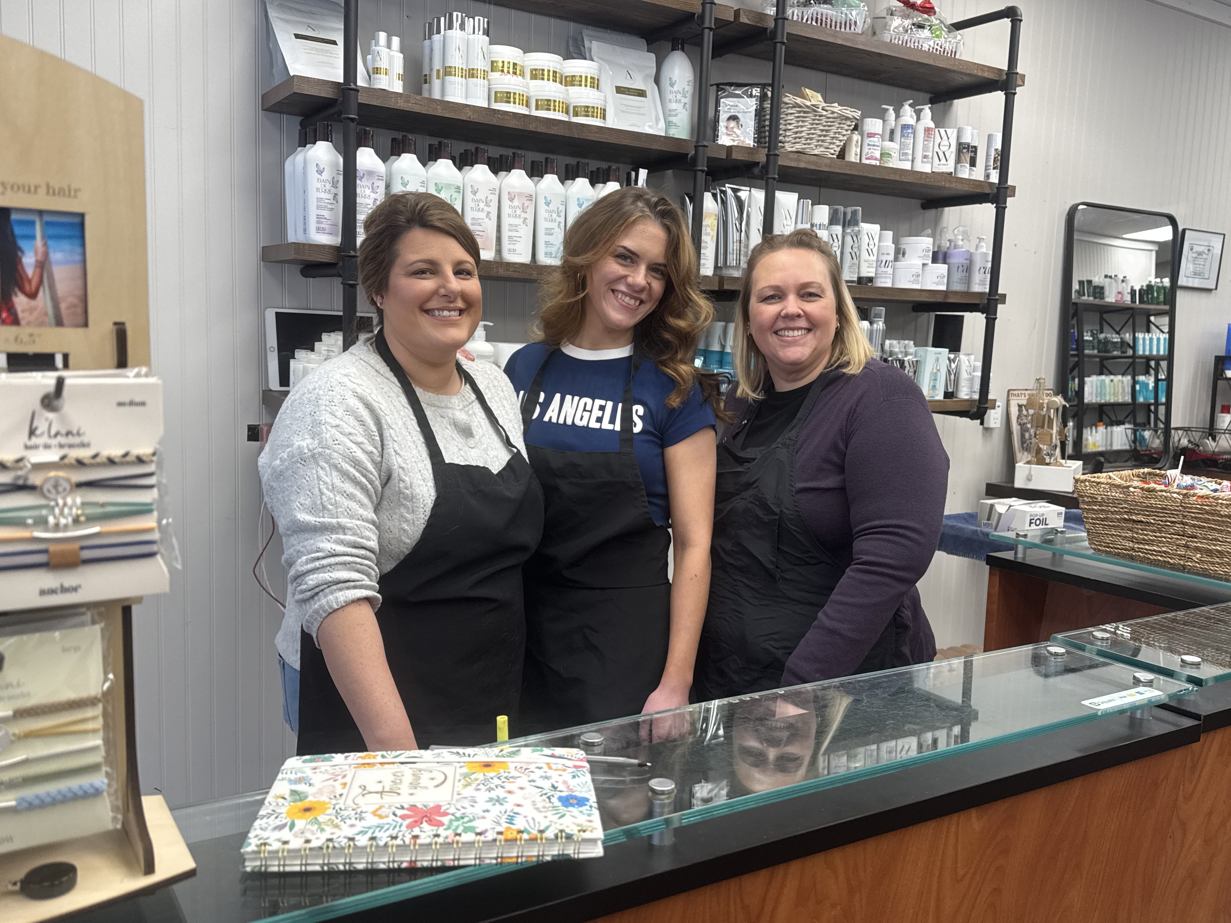 ROBERT LAWRENCE SALON AND SPA: WOODSVILLE’S ONE-STOP SHOP FOR SELF-CARE AND WELLNESS IN THE NEW YEAR