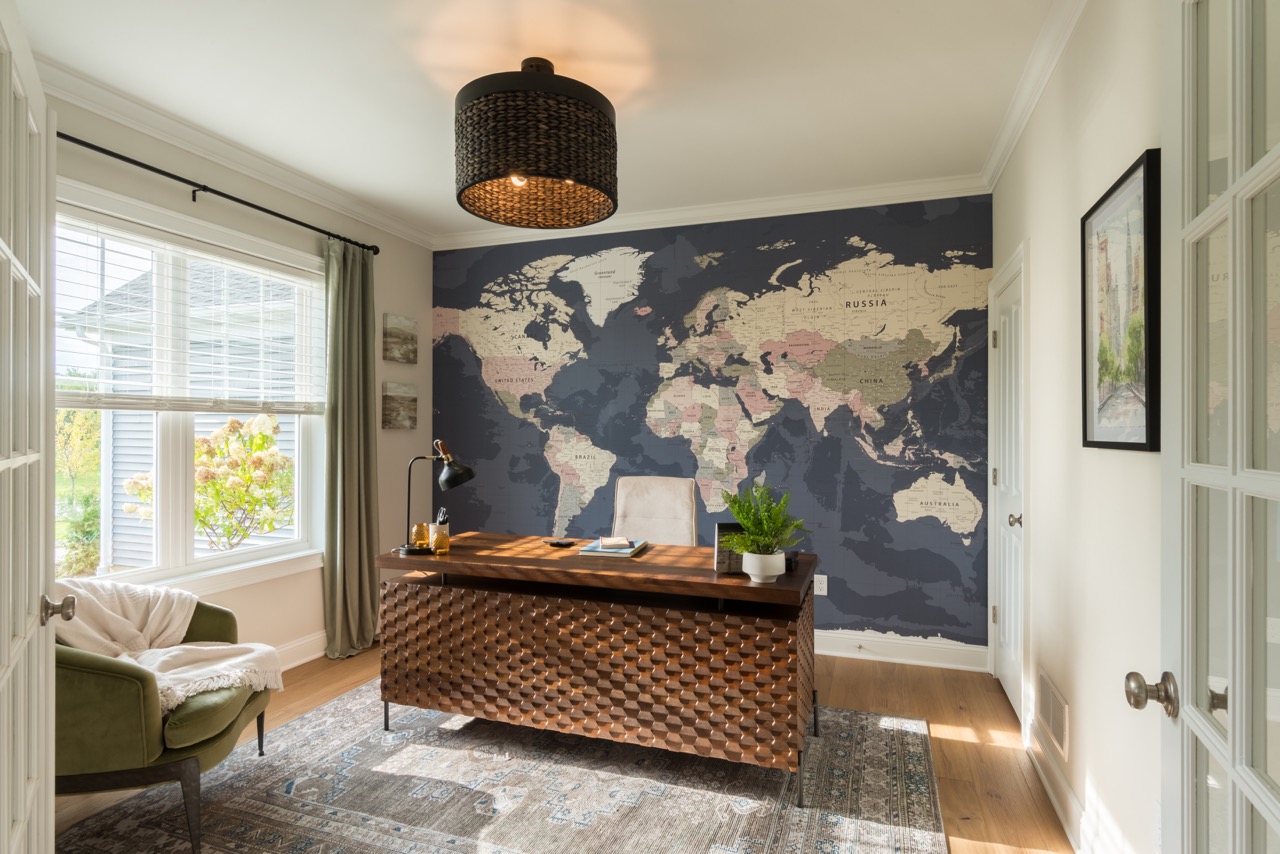 8 Scarlet - Castleton Ranch - Study