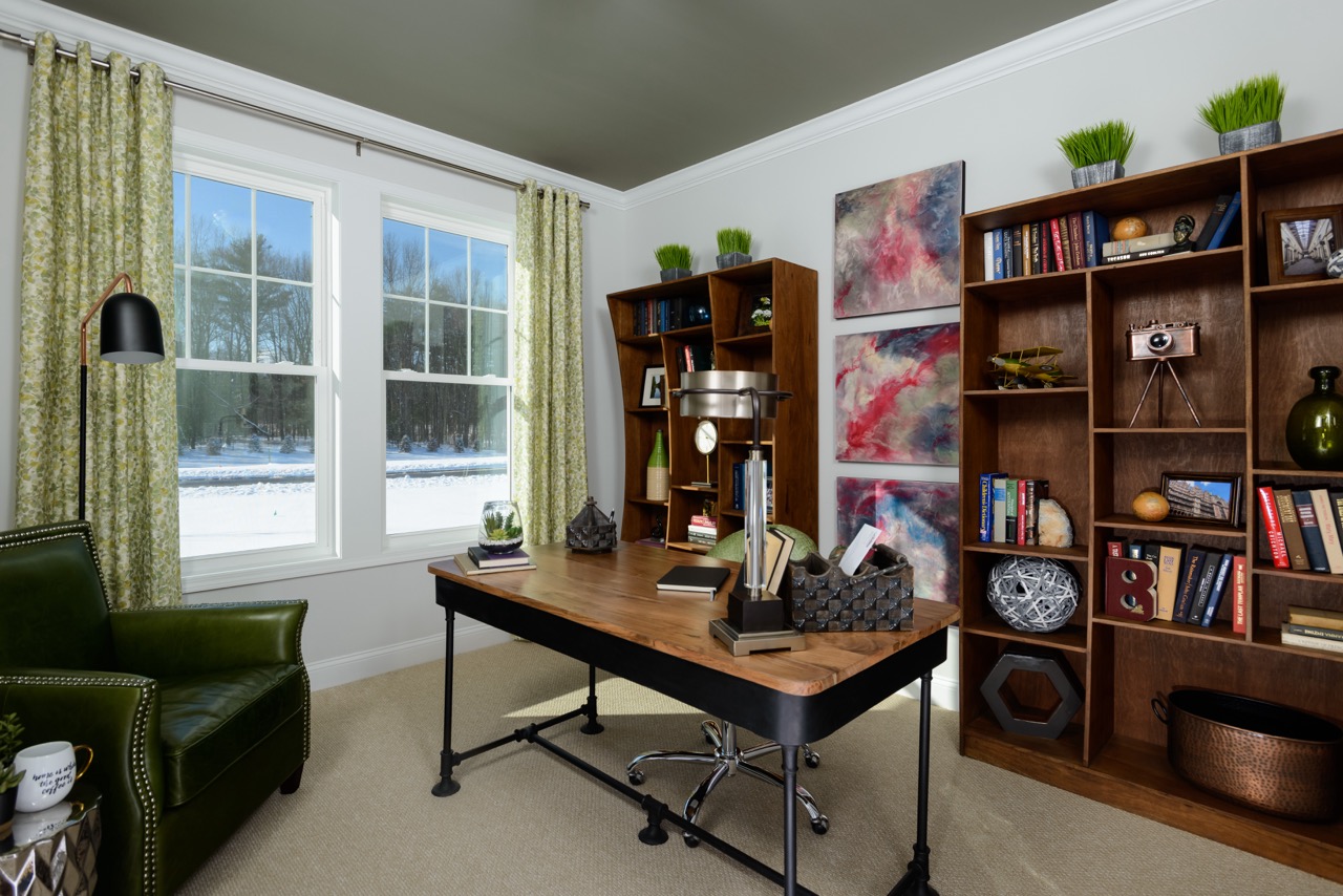 5 Greenbrier Way - Chesapeake Primary Down - Formal Study