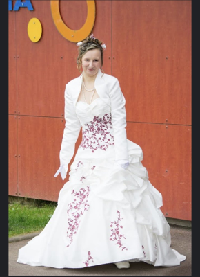 Robe de mariée Robe de mariée satinée d'occasion pas chère taille 36 - Joyne