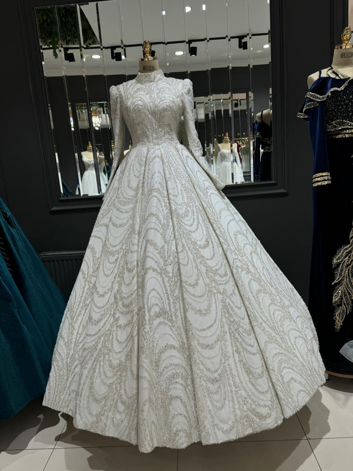 Robe de mariée Autre d'occasion pas chère taille 42/44 - Joyne