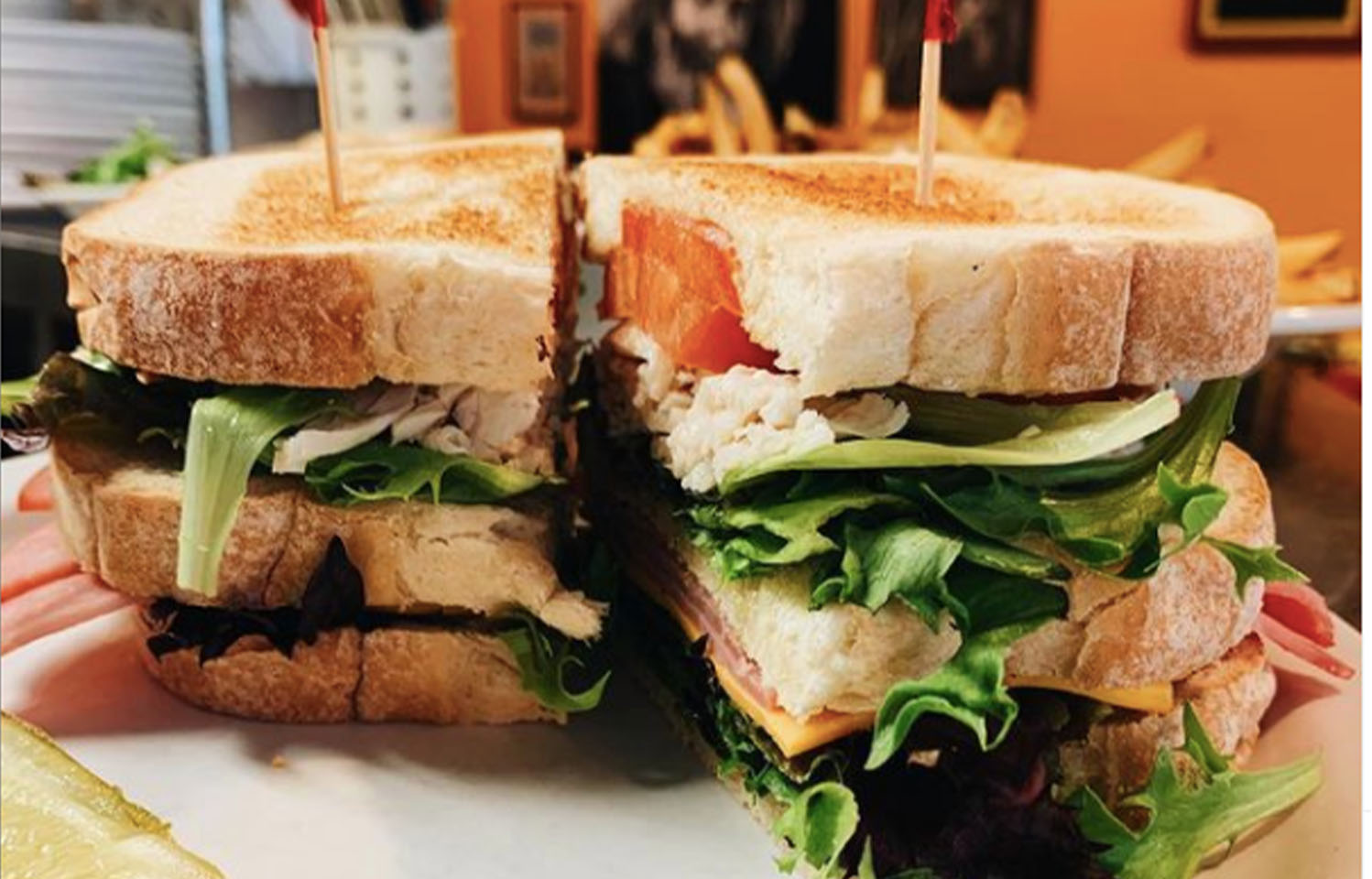 Swing by Ernie's Cafe for all of your breakfast and brunch cravings in Columbia, MO.