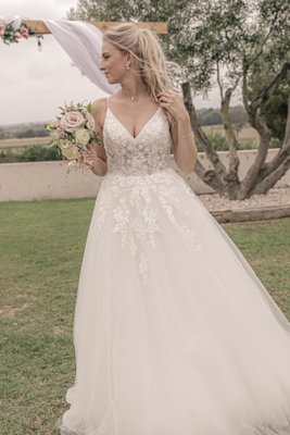 Robe de mariée Cosmobella milano d'occasion pas chère taille 36/38 - Joyne