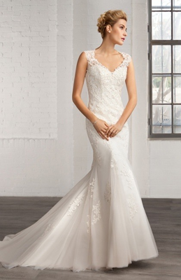 Robe de mariée Cosmobella milano d'occasion pas chère taille 40 - Joyne