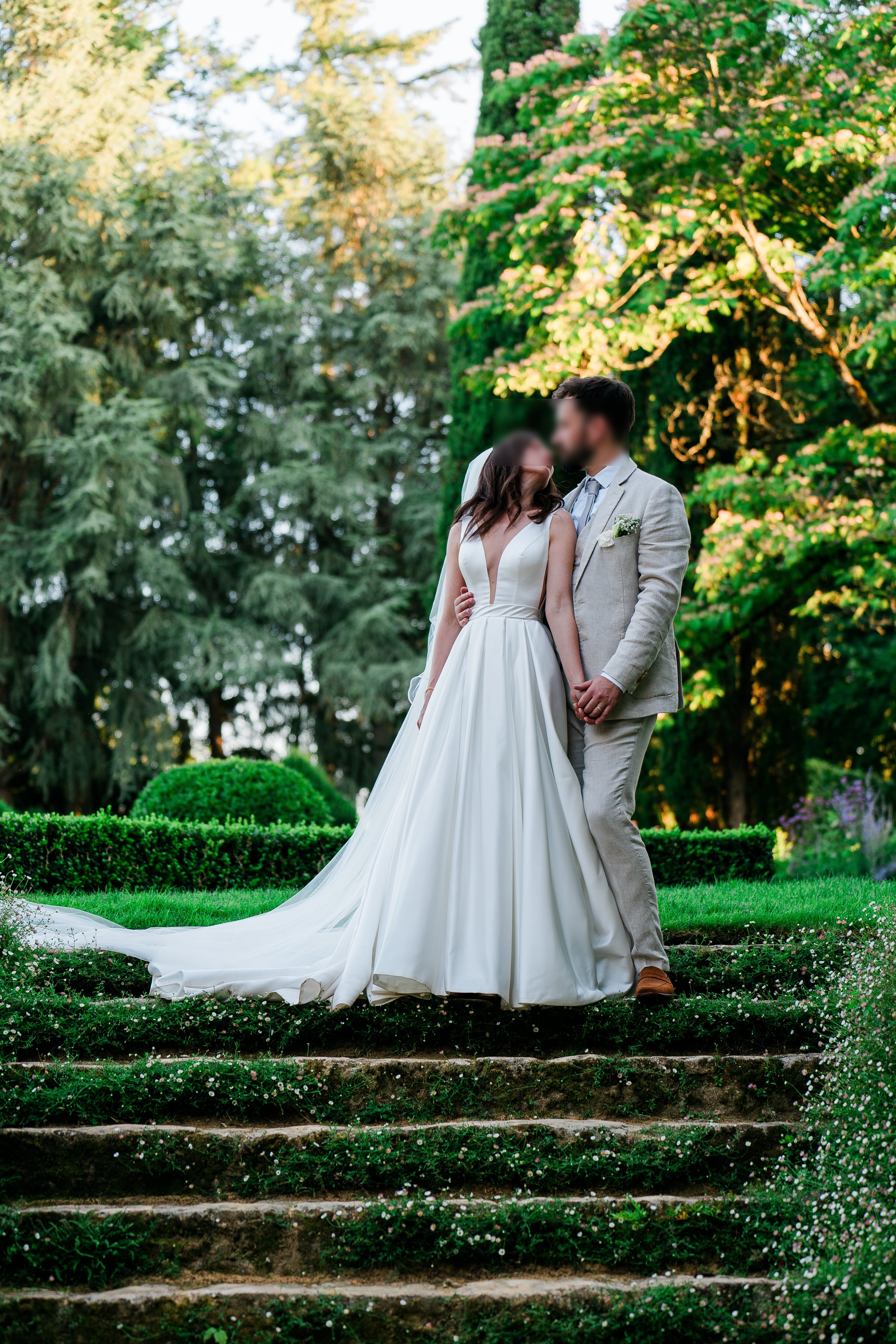 Robe de mariée WHITE BOUTIK d'occasion pas chère taille 34 - Joyne