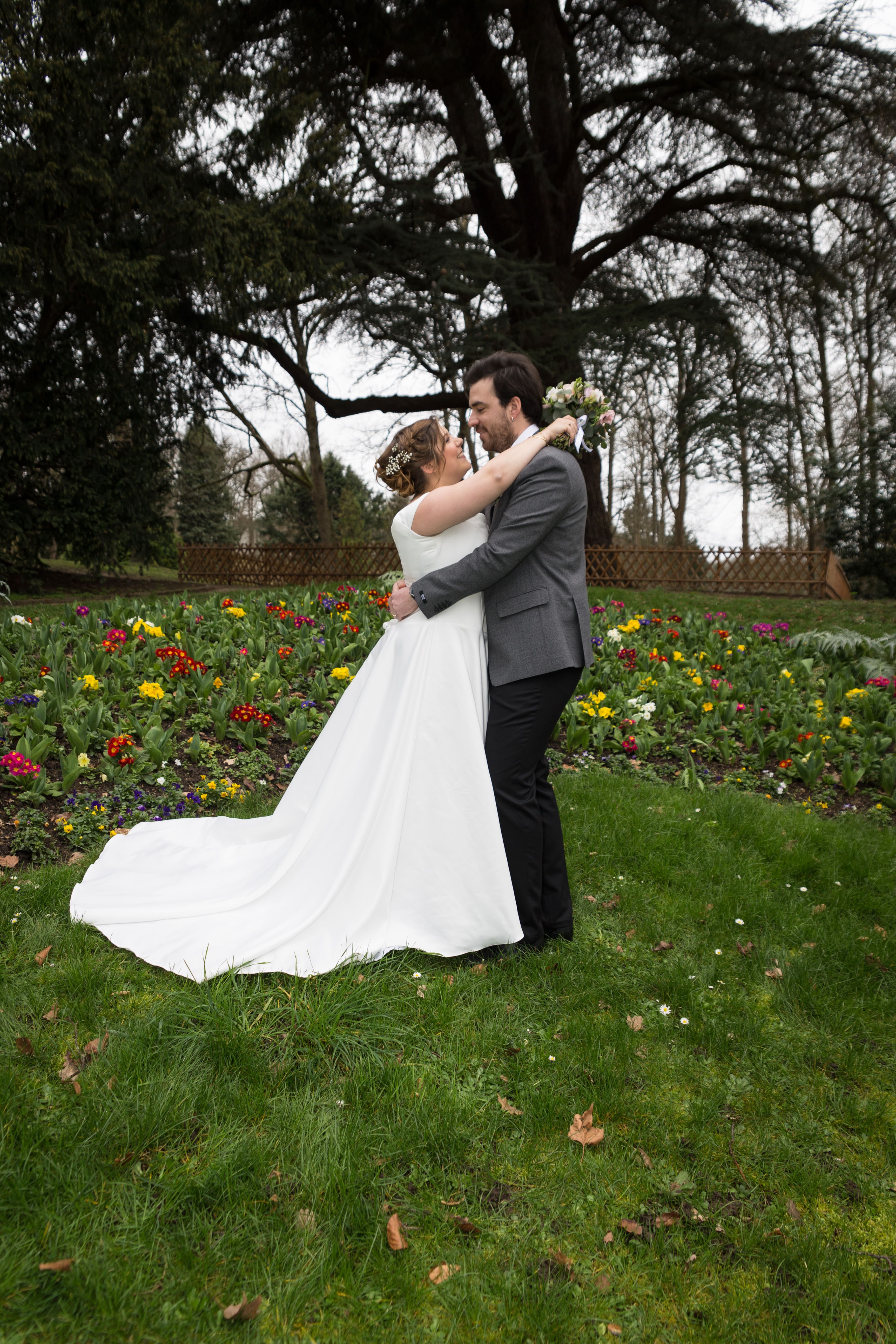 Robe de mariée Autre d'occasion pas chère taille 42/40 - Joyne