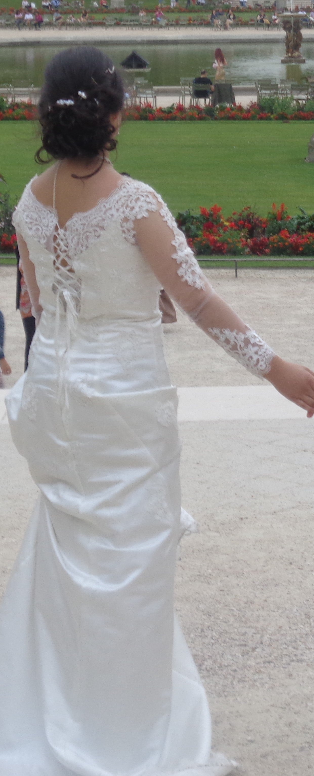 Robe de mariée robe couleur ivoire. d'occasion pas chère taille 38 - Joyne