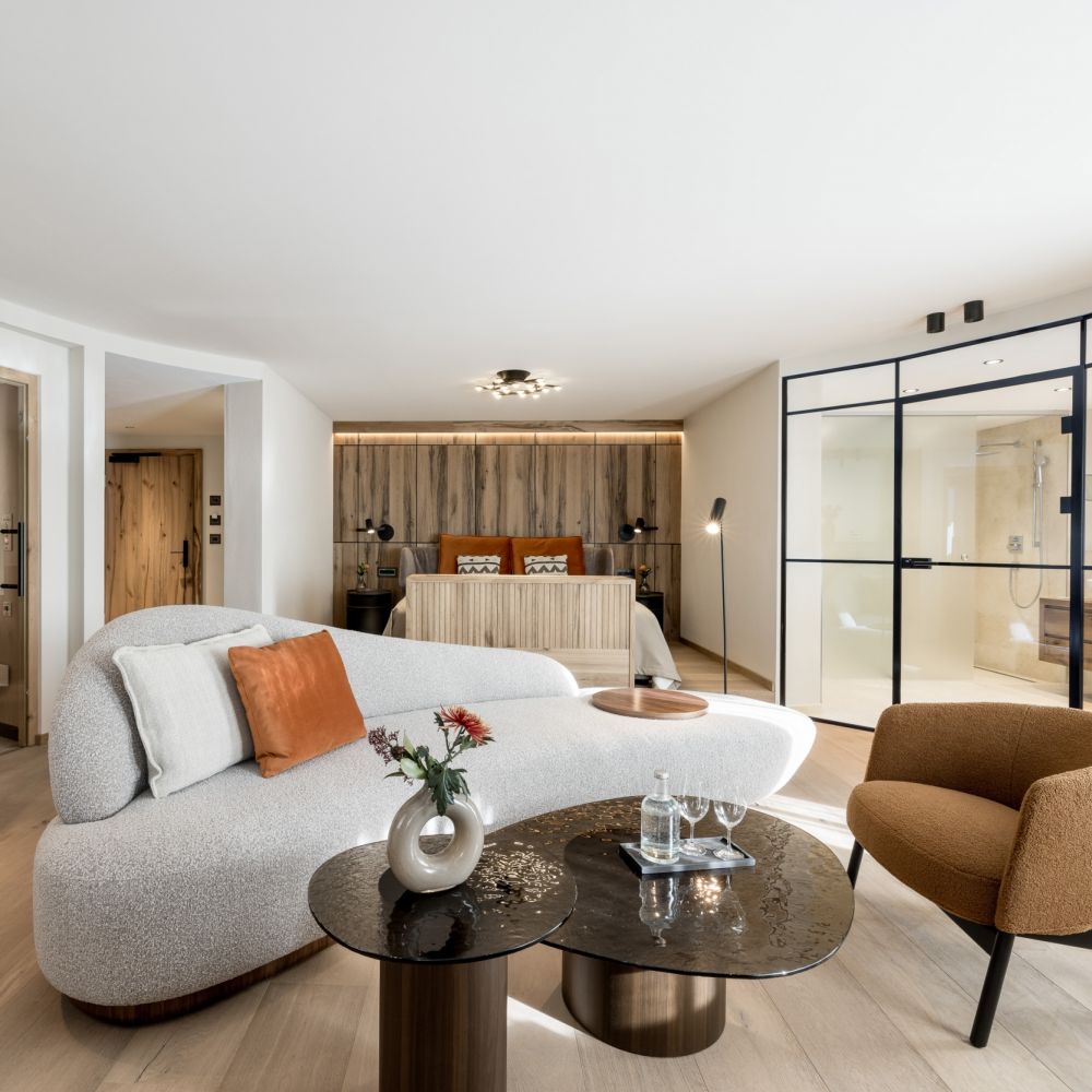 Das Central - Luxury ski hotel gallery image 7 showing alpine architecture, interior design, or mountain views