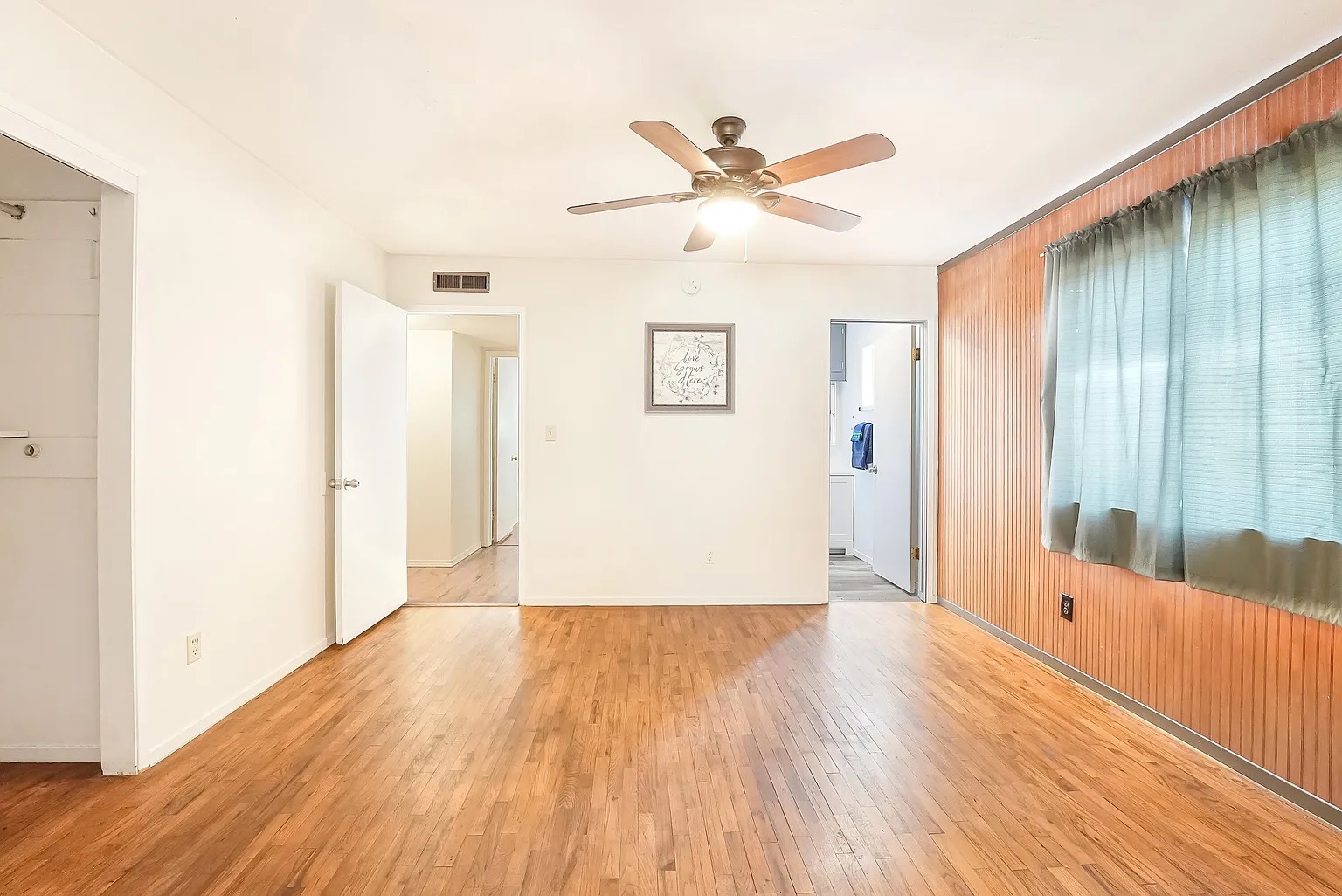 Real estate property located at 3732 W Paradise Avenue, Sw Visalia, Visalia, CA