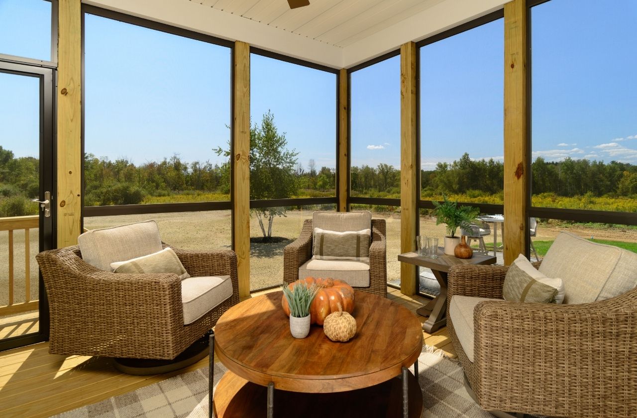 18 Dahlia Drive - Lincoln Ranch - Screened porch located off the kitchen dining nook