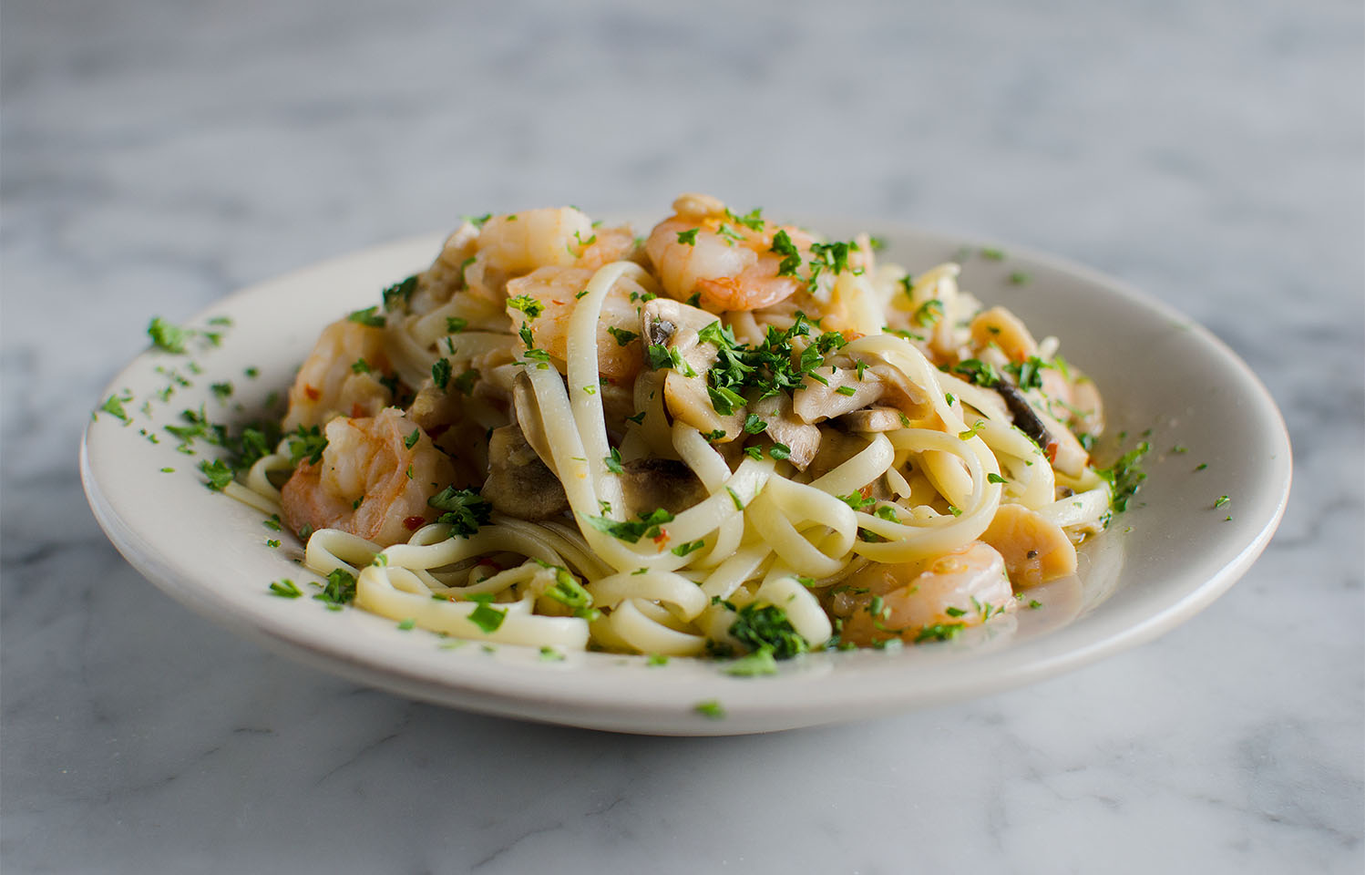 Murry's combines everyday & special menus with music to create a unique experience in Columbia, MO.