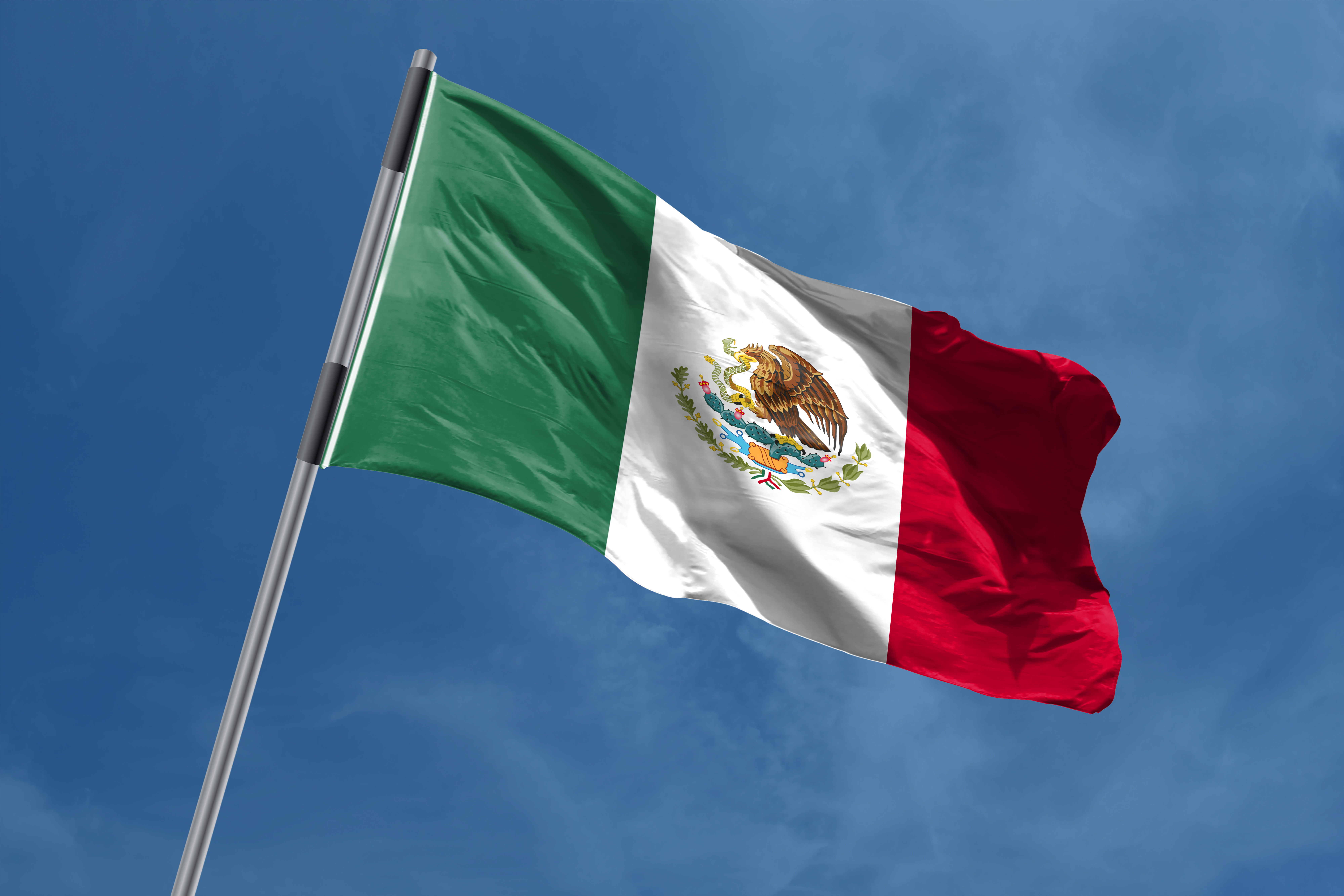 mexico-flag-waving.jpg
