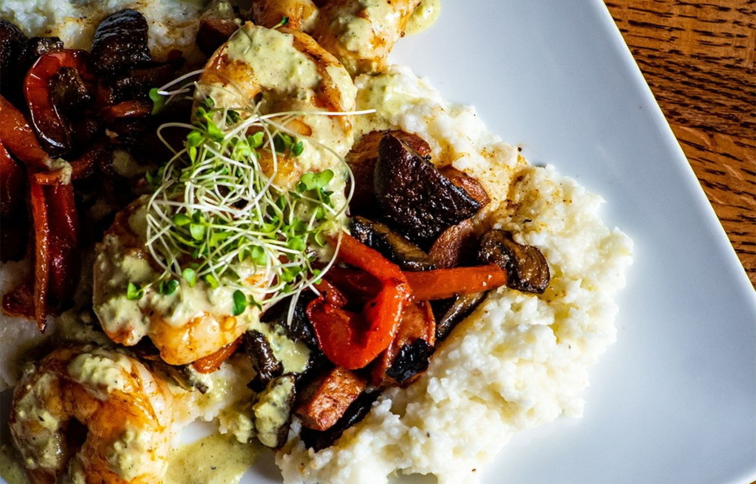 Glenn's Cafe serves classic American and Creole-style food in Columbia, MO.