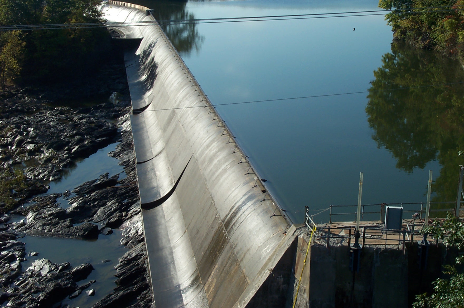 MARINE WORK - DAM MAINTENANCE AND REPAIR
