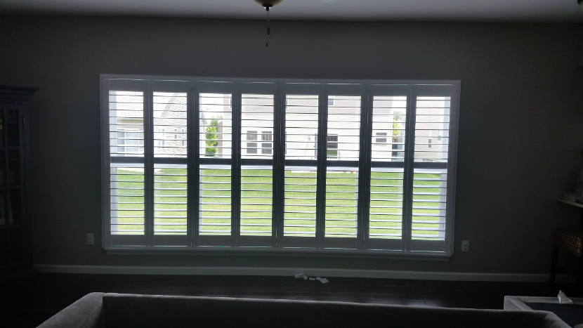 Love is Blinds Hurst TX (817) 813-8846 Custom Shutters