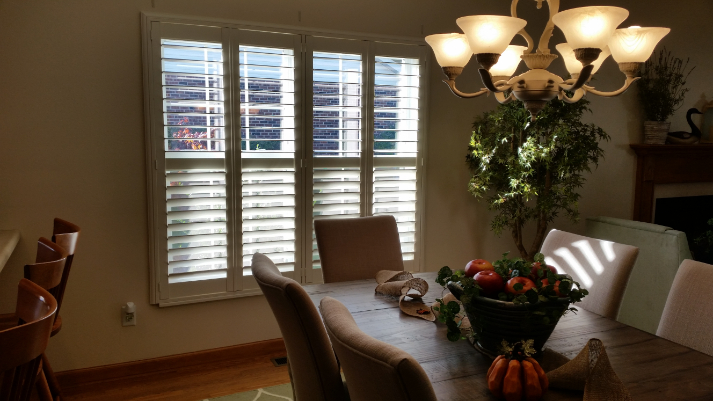 Love is Blinds Hurst TX (817) 813-8846 Blinds Solutions
