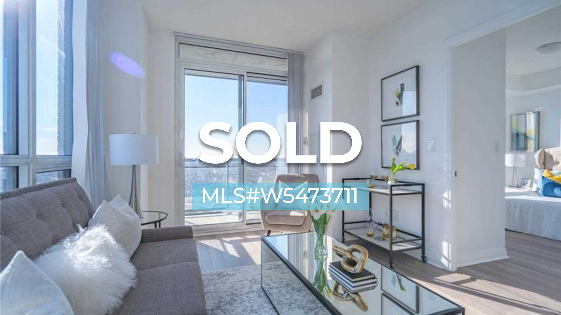 2107 5025 Four Springs Ave, Mississauga