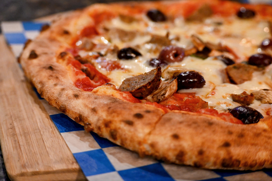 Where Hand-Crafted Pizza and Authentic Brewed Beer Meet
