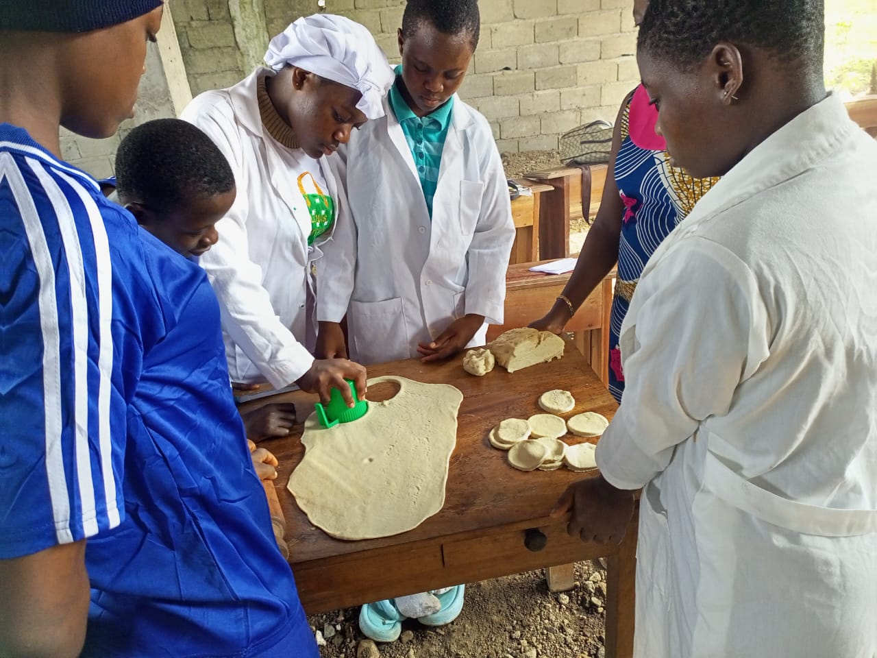 Home Economics/catering tools and equipment