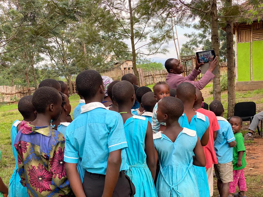 Access to ICT for children at Ishasha Community and Conservation Center