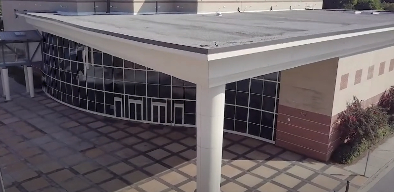 Love is Blinds (770) 766-4426 Education in Duluth School Entrance