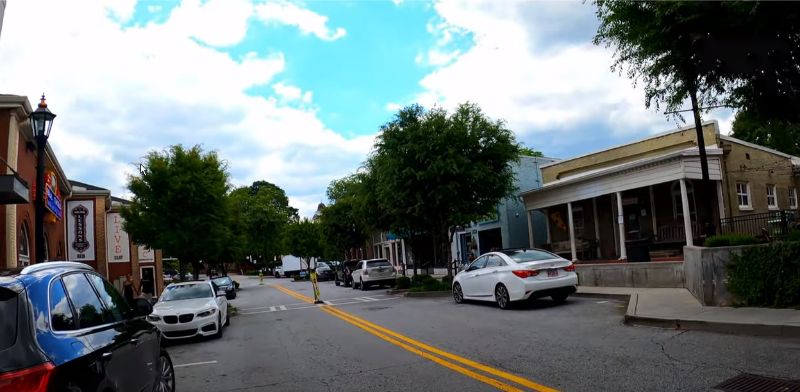 Love is Blinds (770) 766-4426 Downtown Duluth GA