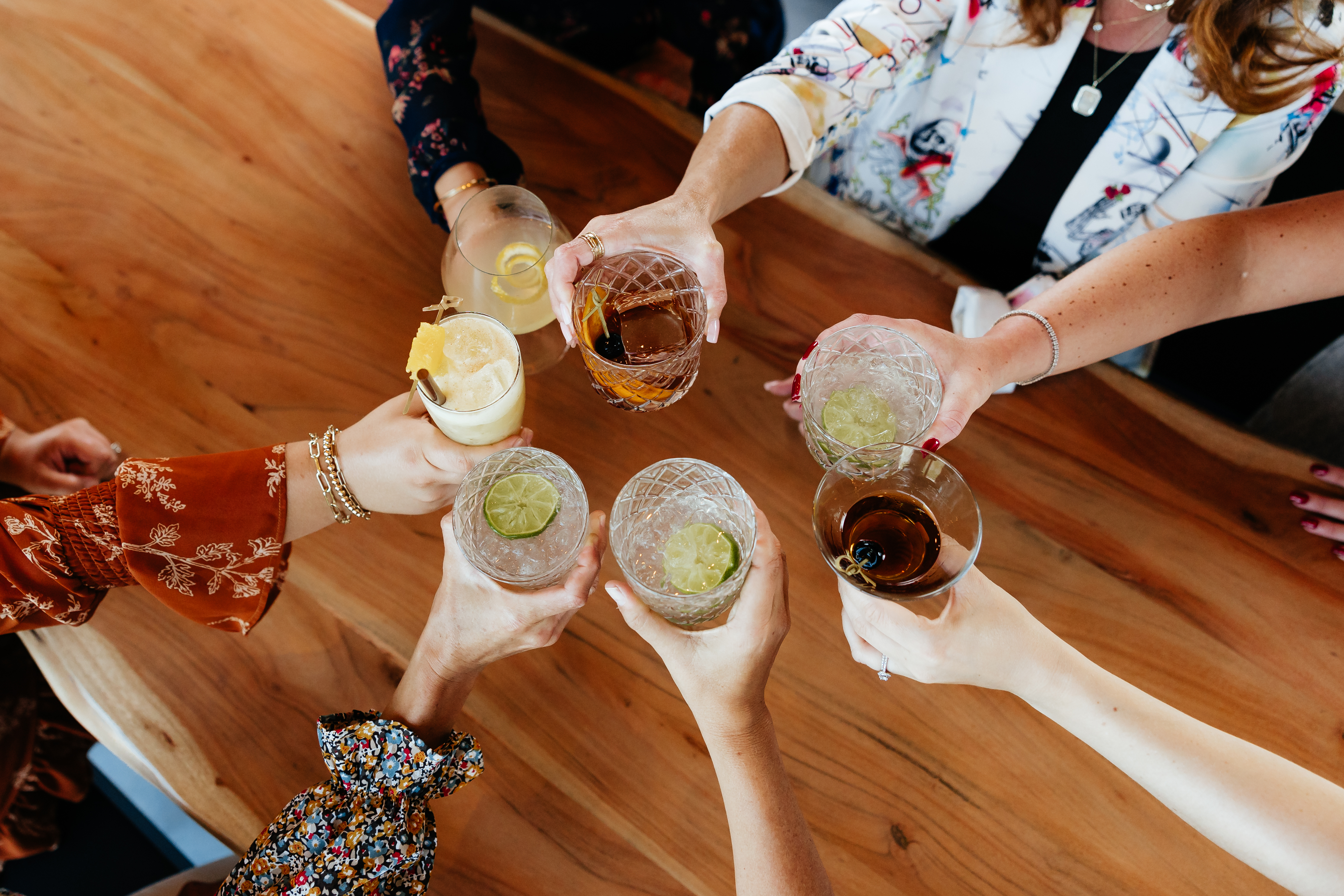 Come to Six Mile Ordinary for a fun afternoon of tasting and purchasing drinks in Columbia, MO.