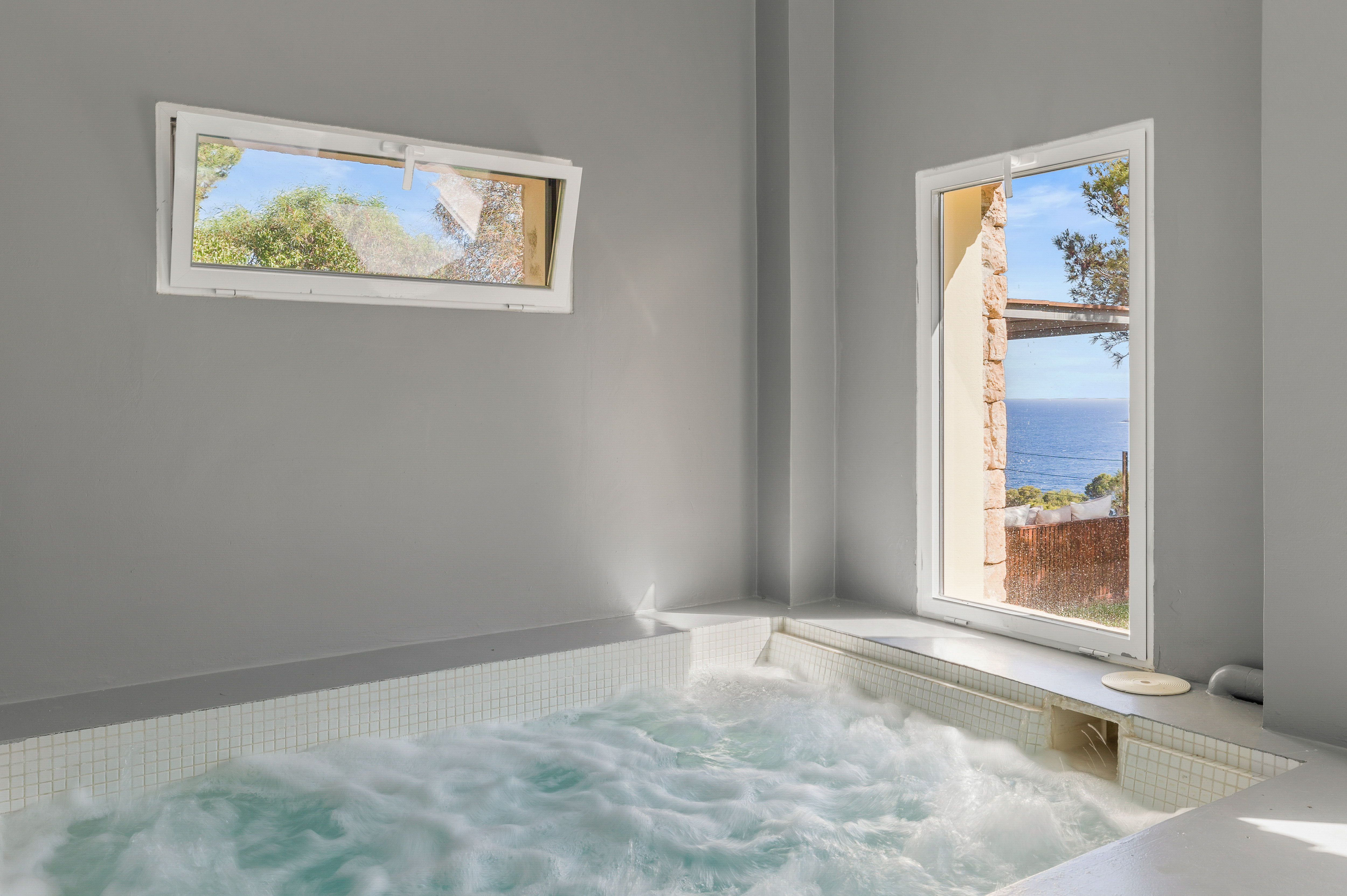 Real estate property located at Carrer del Falcó, 2, Roca Llisa, Nuestra Señora de Jesús, Ibiza, Islas Baleares, Spain