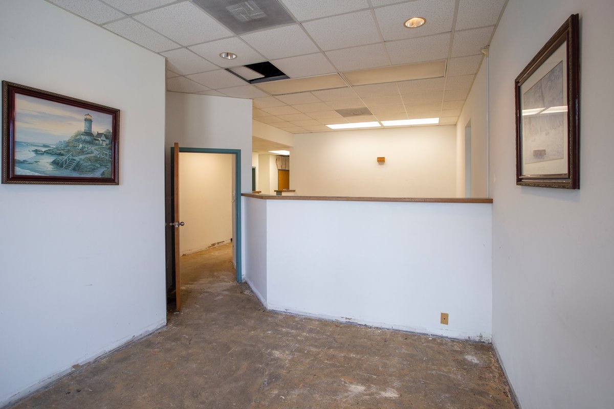 Real estate property located at 3625-3627 W Broward Blvd, Lauderhill, FL