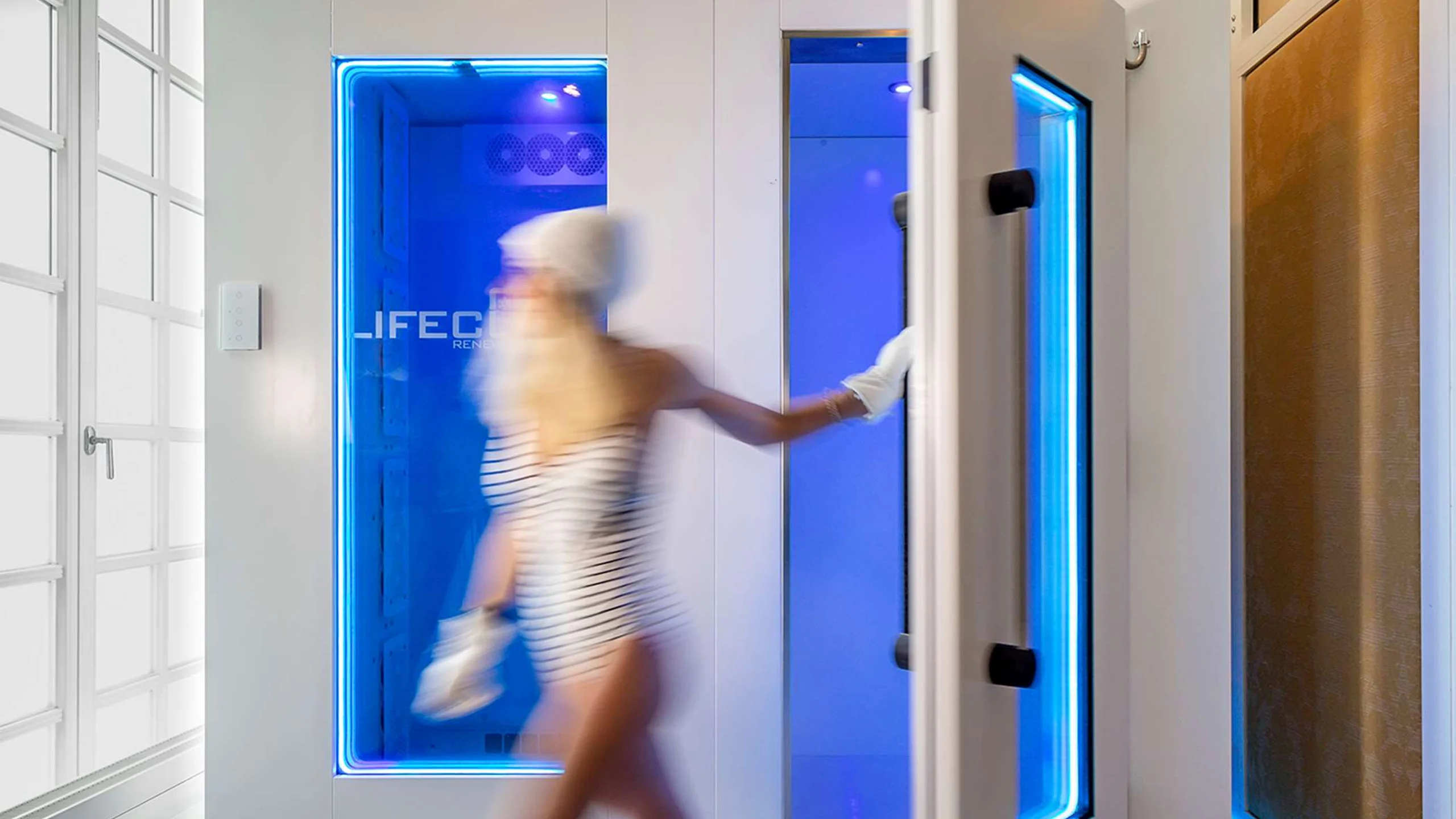 Kempinski Grand Hotel des Bains - Luxury ski hotel gallery image 7 showing alpine architecture, interior design, or mountain views