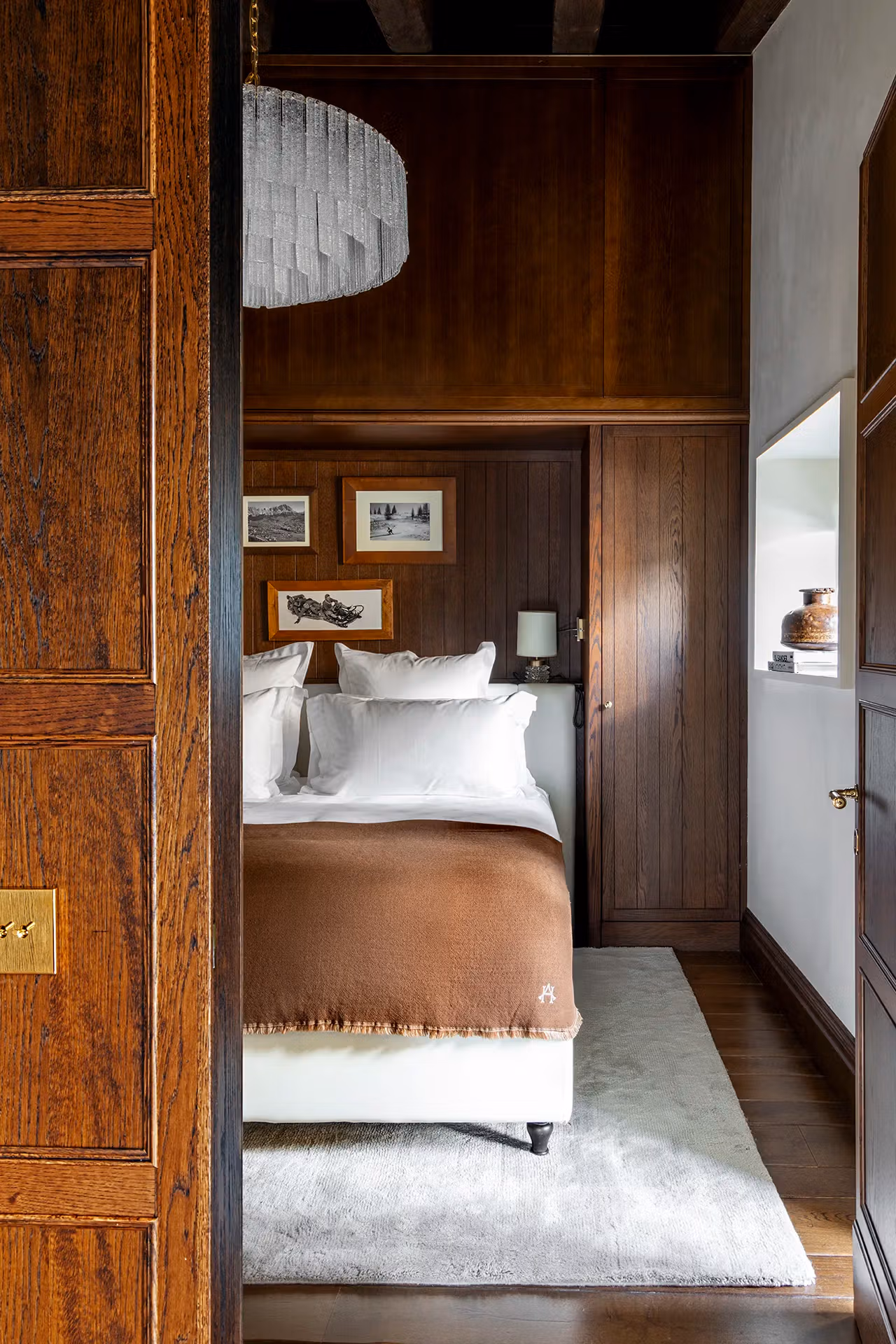 Ancora Cortina - Luxury ski hotel gallery image 7 showing alpine architecture, interior design, or mountain views