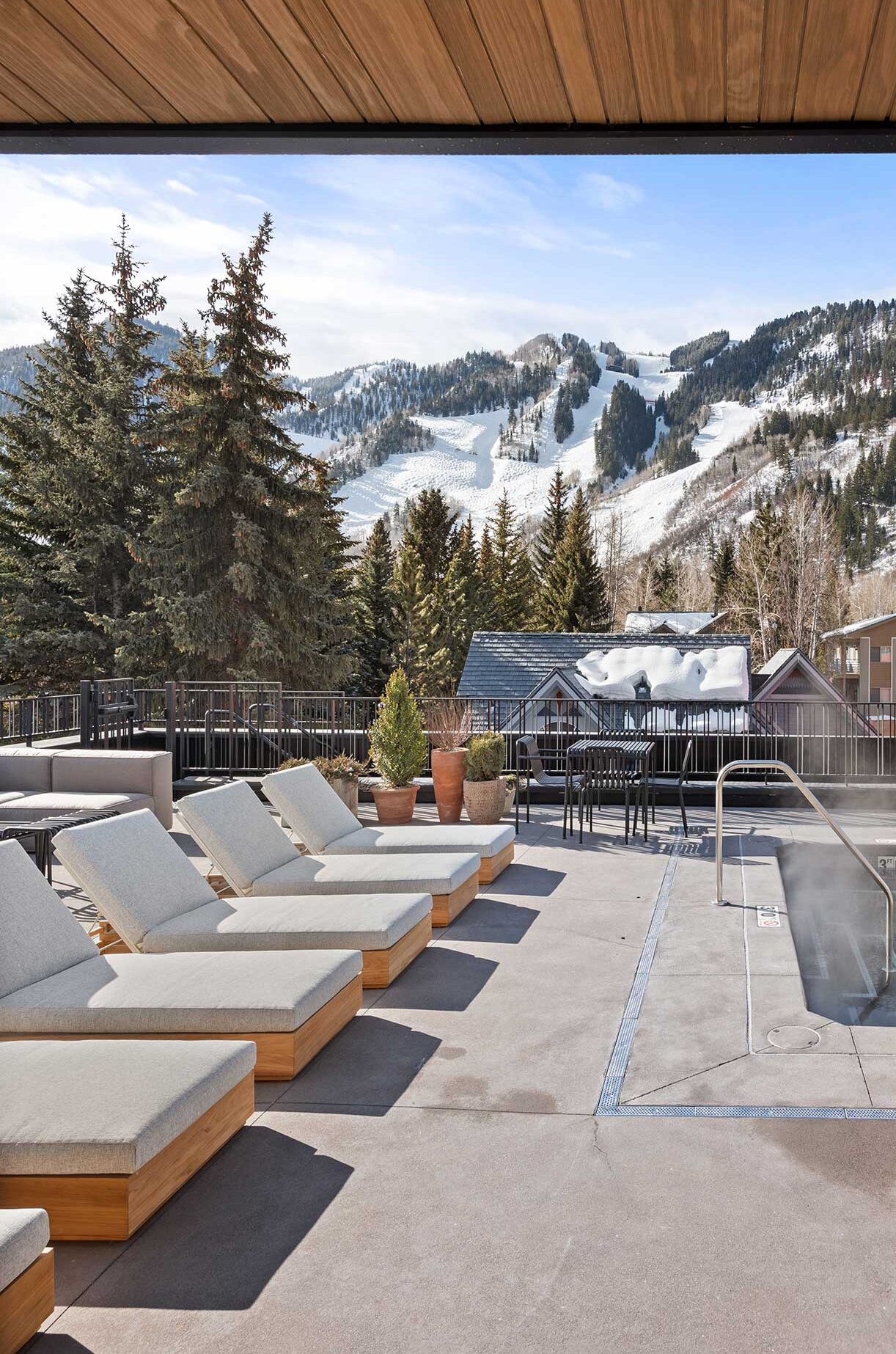 Mollie Aspen - Luxury ski hotel gallery image 3 showing alpine architecture, interior design, or mountain views