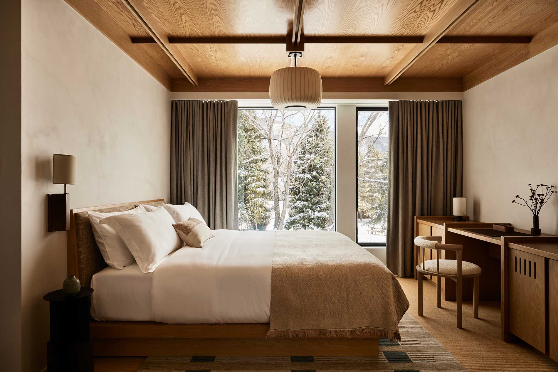 Mollie Aspen - Luxury ski hotel gallery image 21 showing alpine architecture, interior design, or mountain views