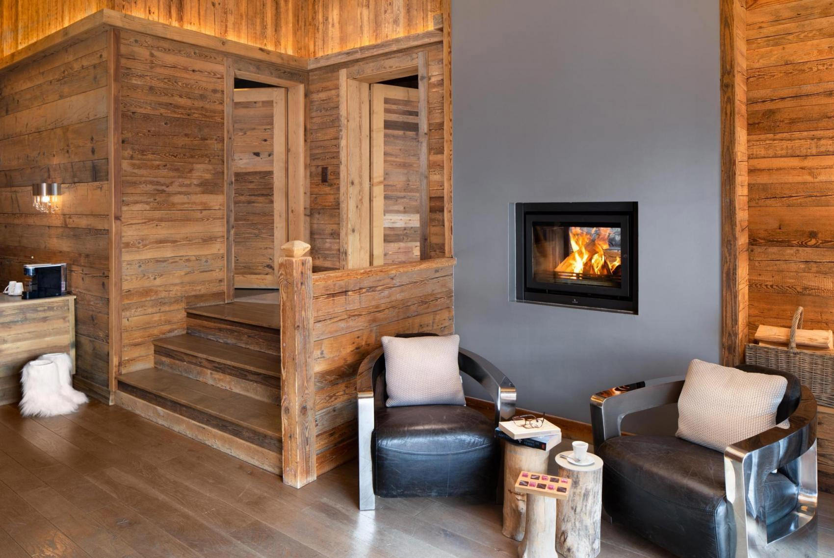 Hostellerie du Pas de l’Ours - Luxury ski hotel gallery image 4 showing alpine architecture, interior design, or mountain views