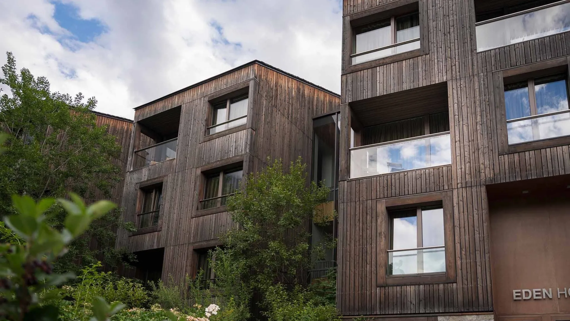 Eden Hotel - Luxury ski hotel gallery image 16 showing alpine architecture, interior design, or mountain views