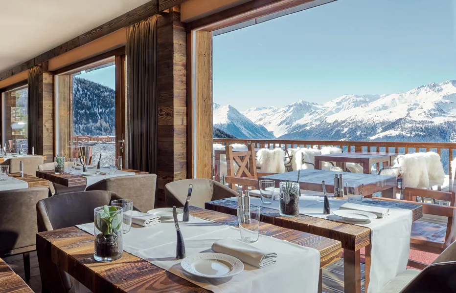 Chandolin Boutique Hotel - Luxury ski hotel gallery image 7 showing alpine architecture, interior design, or mountain views