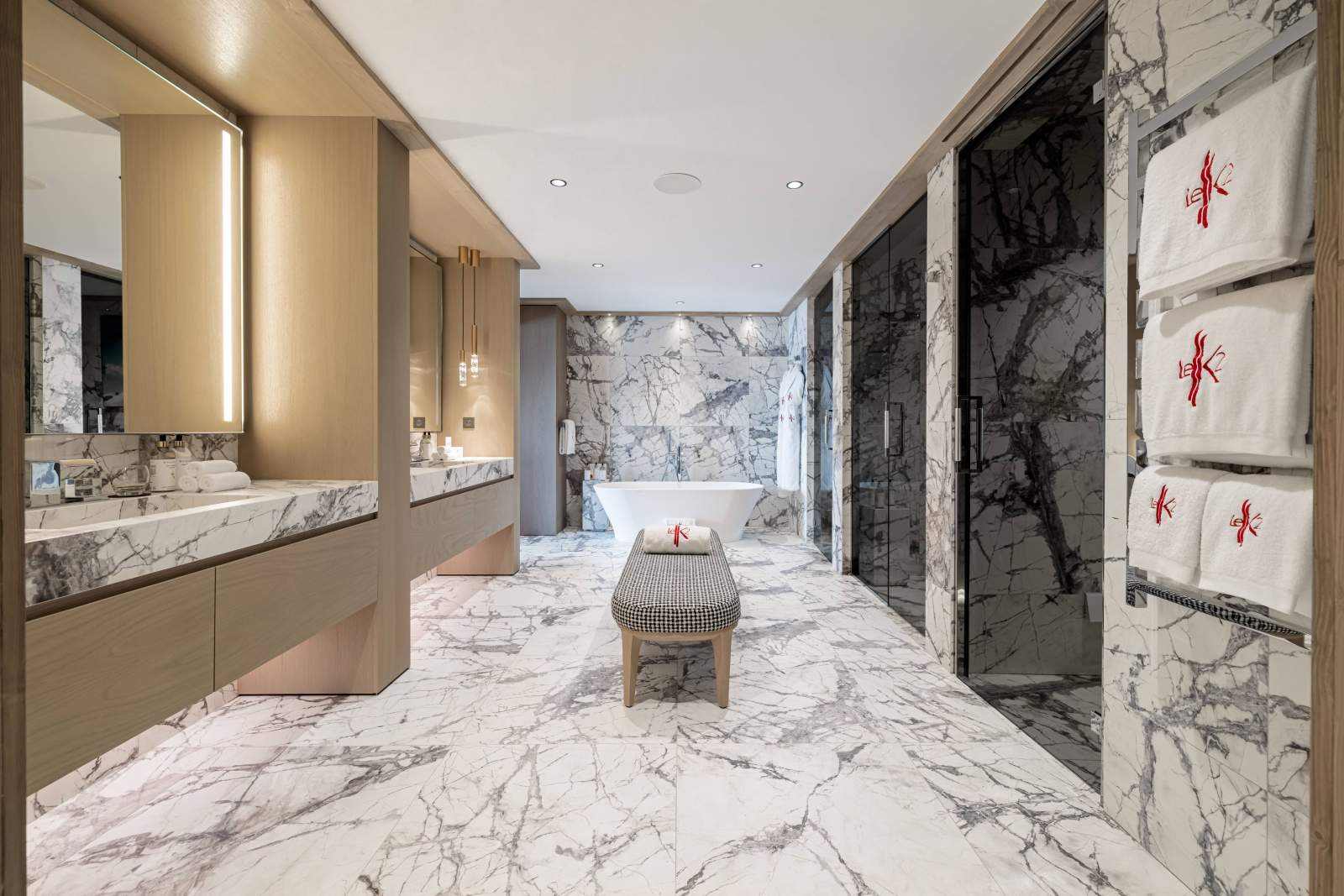 Le K2 Palace - Luxury ski hotel gallery image 23 showing alpine architecture, interior design, or mountain views