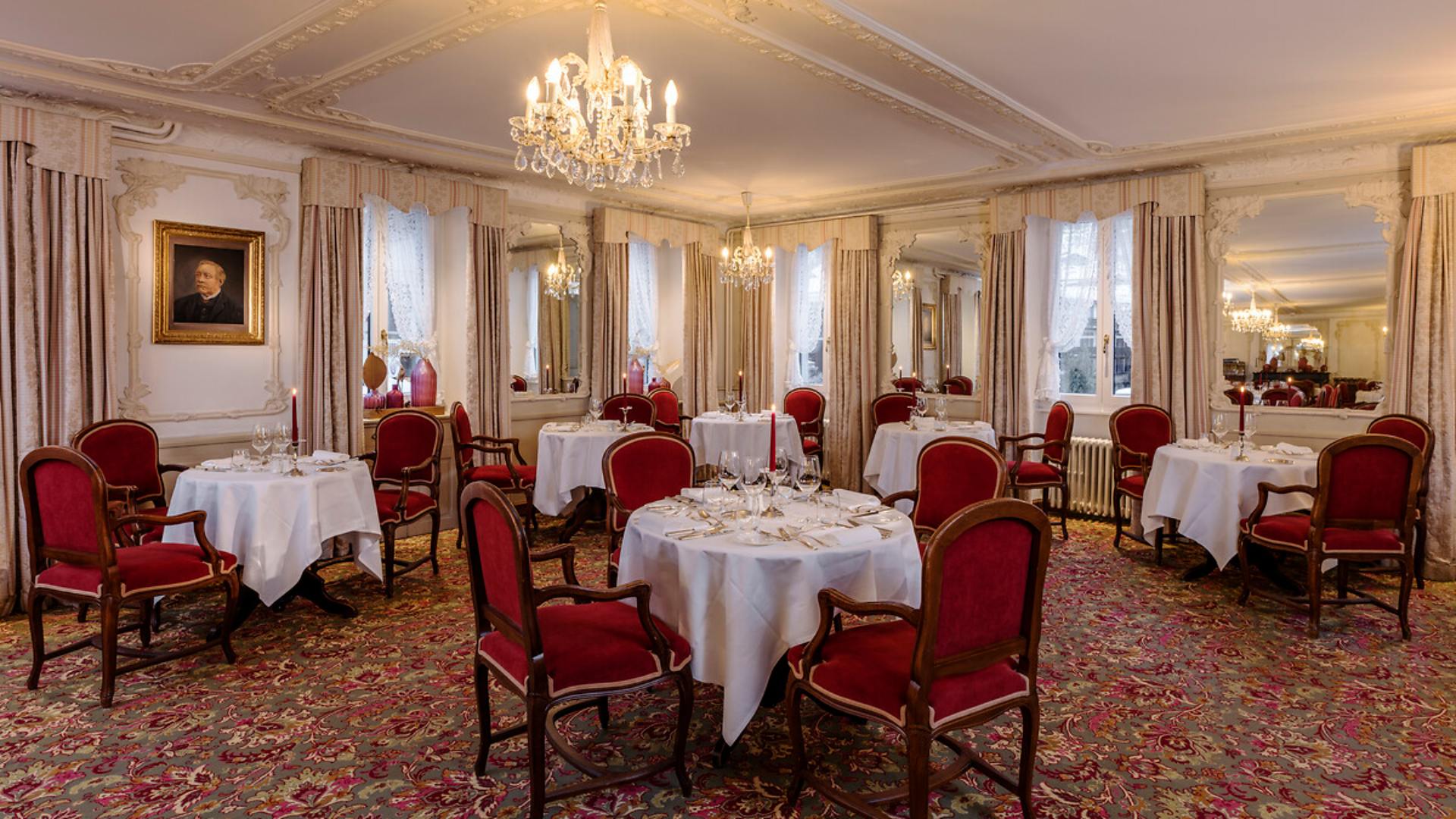 Monte Rosa Boutique Hotel - Luxury ski hotel gallery image 12 showing alpine architecture, interior design, or mountain views