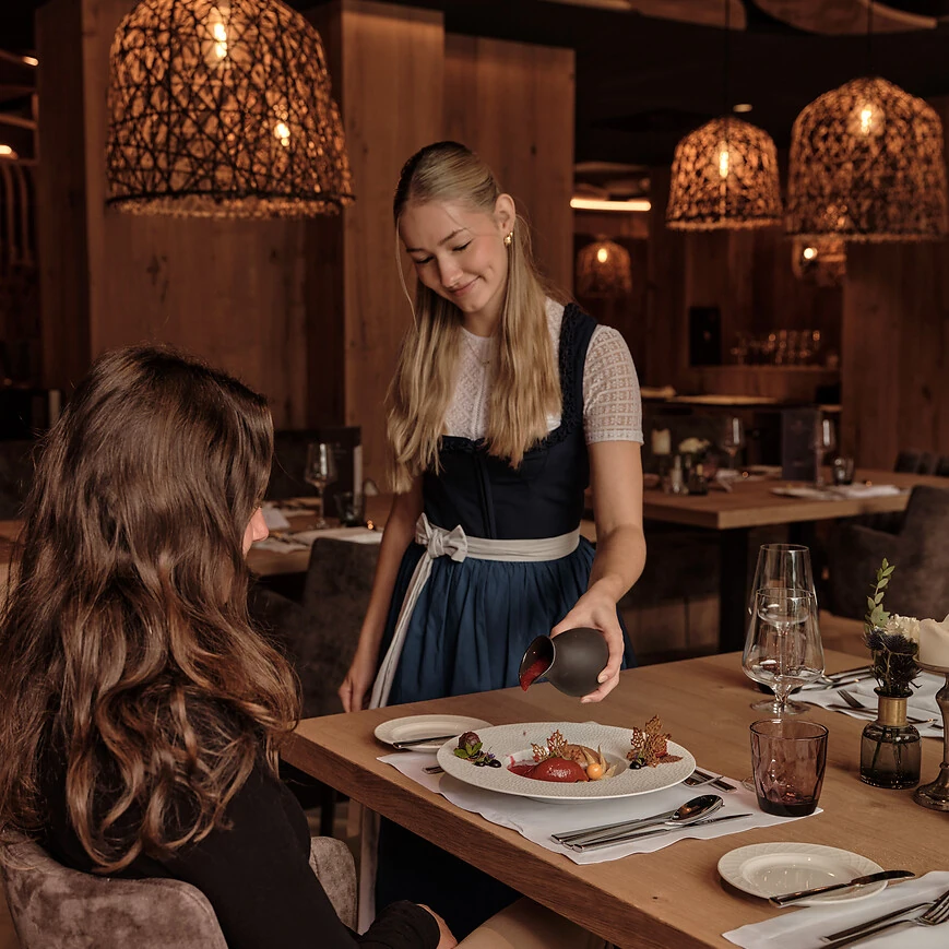 DAS EDELWEISS - Salzburg Mountain Resort - Luxury ski hotel gallery image 10 showing alpine architecture, interior design, or mountain views