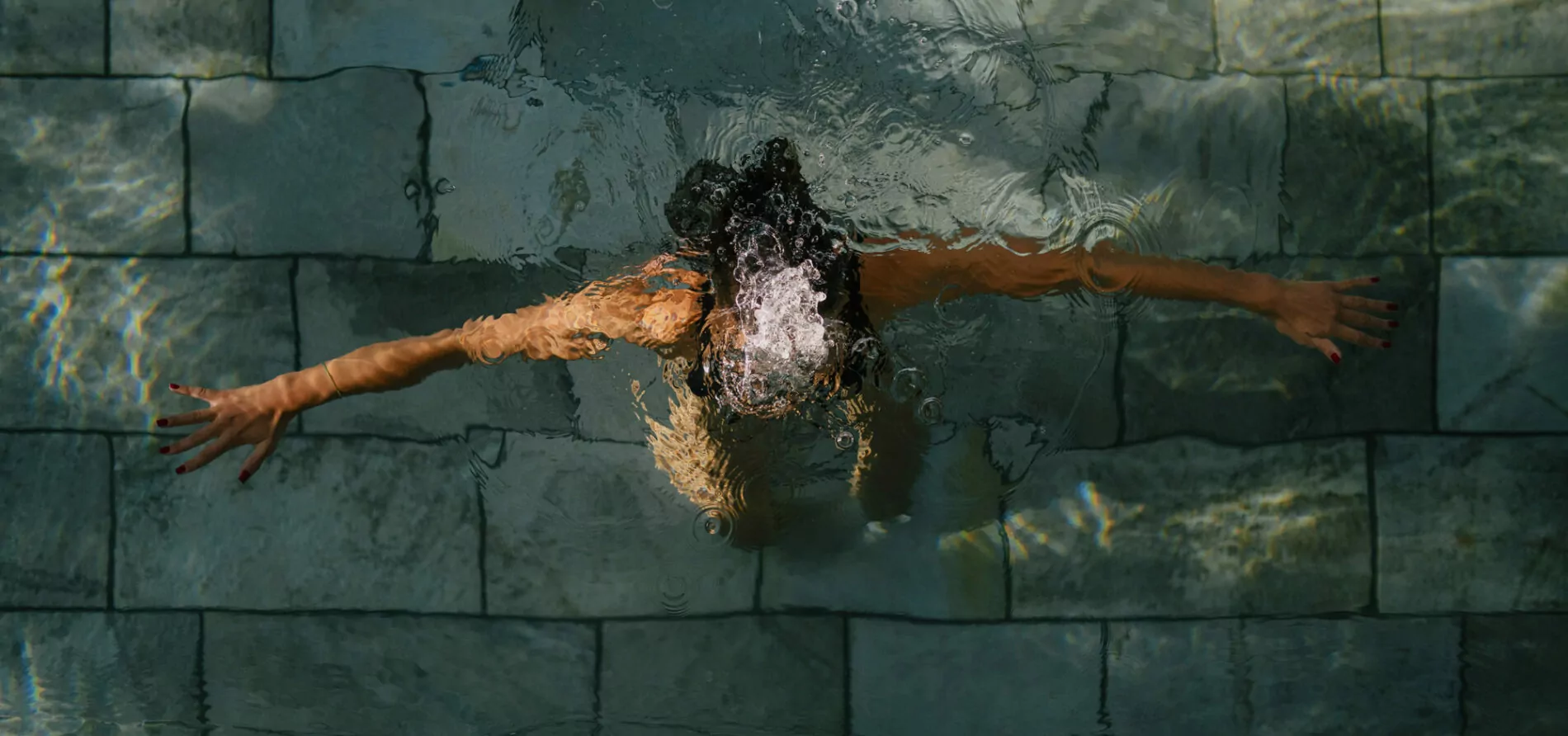 Vigilius Mountain Resort - Luxury ski hotel gallery image 4 showing alpine architecture, interior design, or mountain views