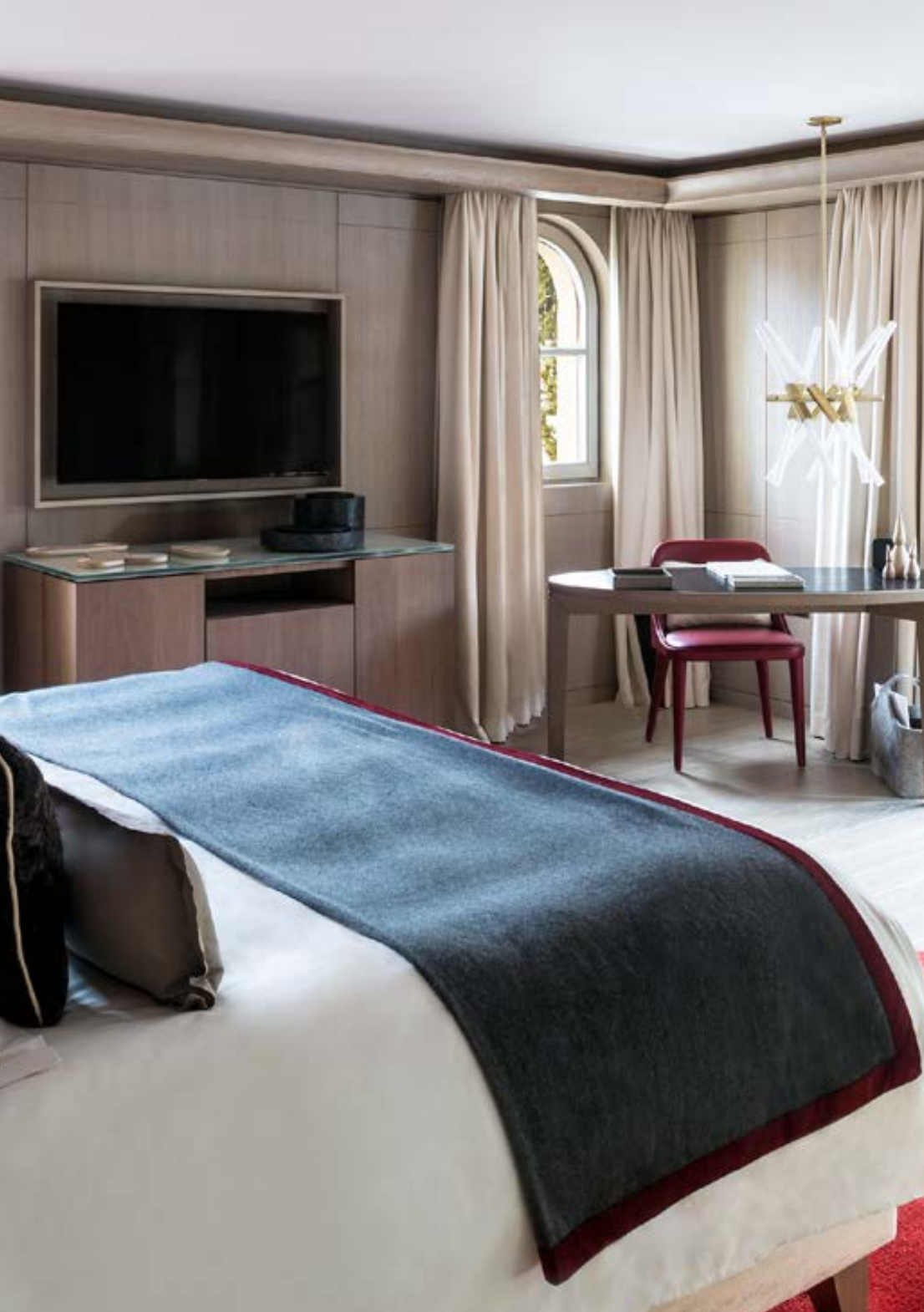 Cheval Blanc Courchevel - Luxury ski hotel gallery image 20 showing alpine architecture, interior design, or mountain views