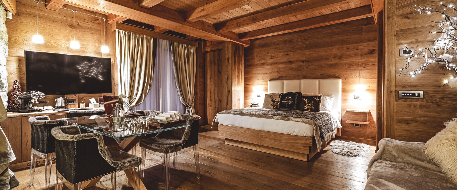 Fiocco di Neve Relais & Spa - Luxury ski hotel gallery image 24 showing alpine architecture, interior design, or mountain views