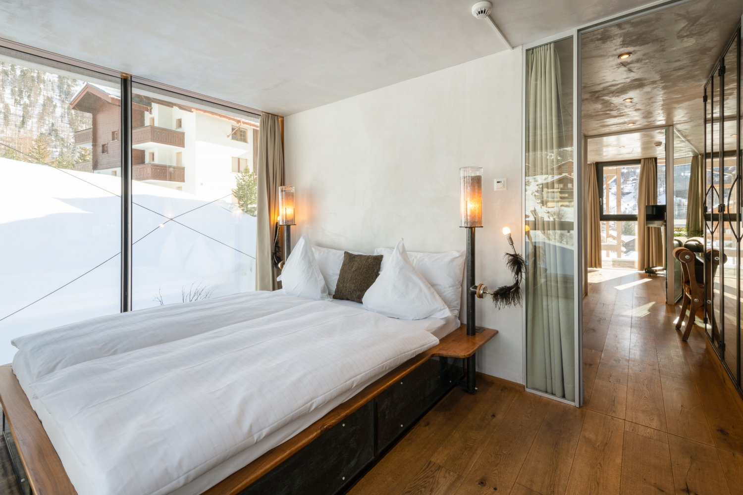 Matterhorn FOCUS - Luxury ski hotel gallery image 9 showing alpine architecture, interior design, or mountain views